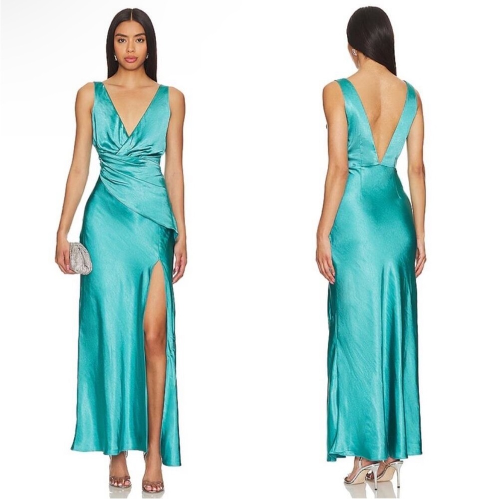NEW NWT Elliatt Junia Sleeveless Maxi Gown In Aquamarine Blue